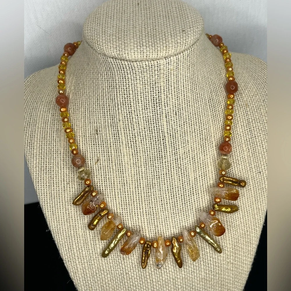 Boho Citrine & Pearl 17” Beaded Bib Necklace Biwa Pearls Sunstone Gold Tone
